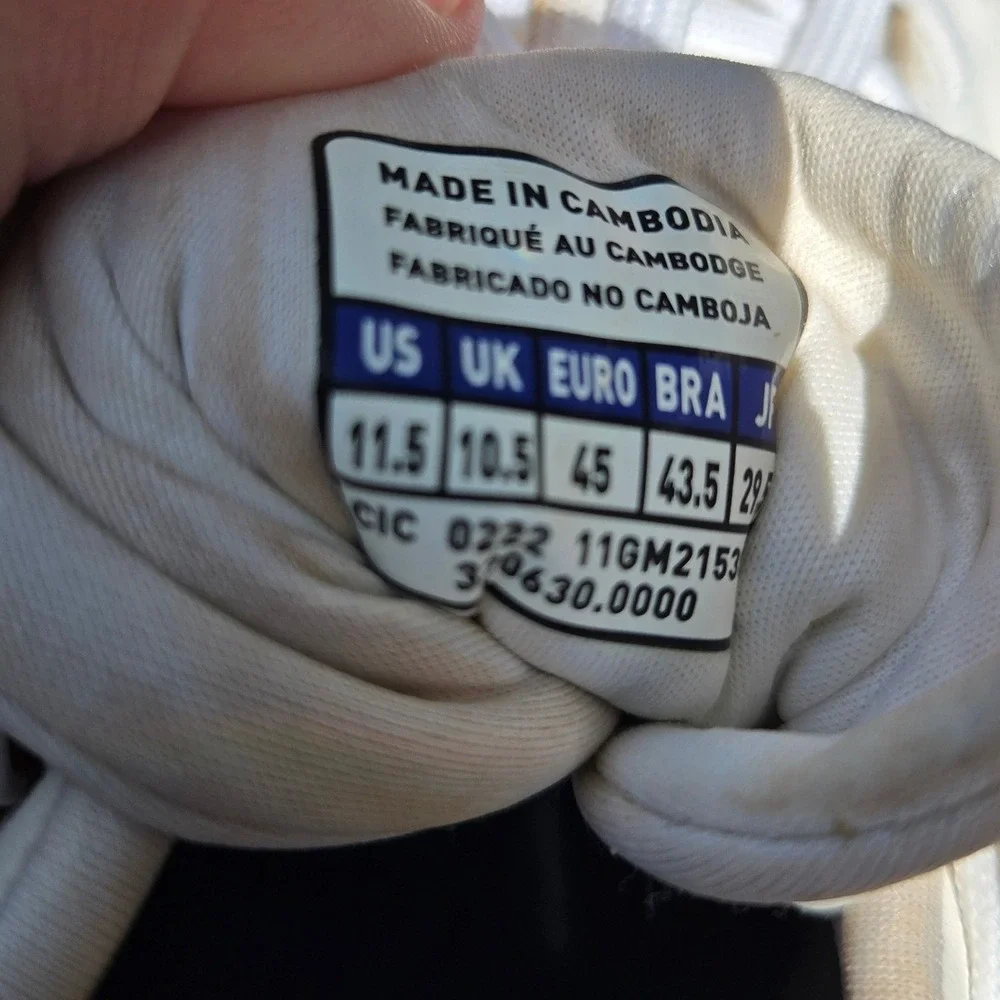 Mizuno ambition white